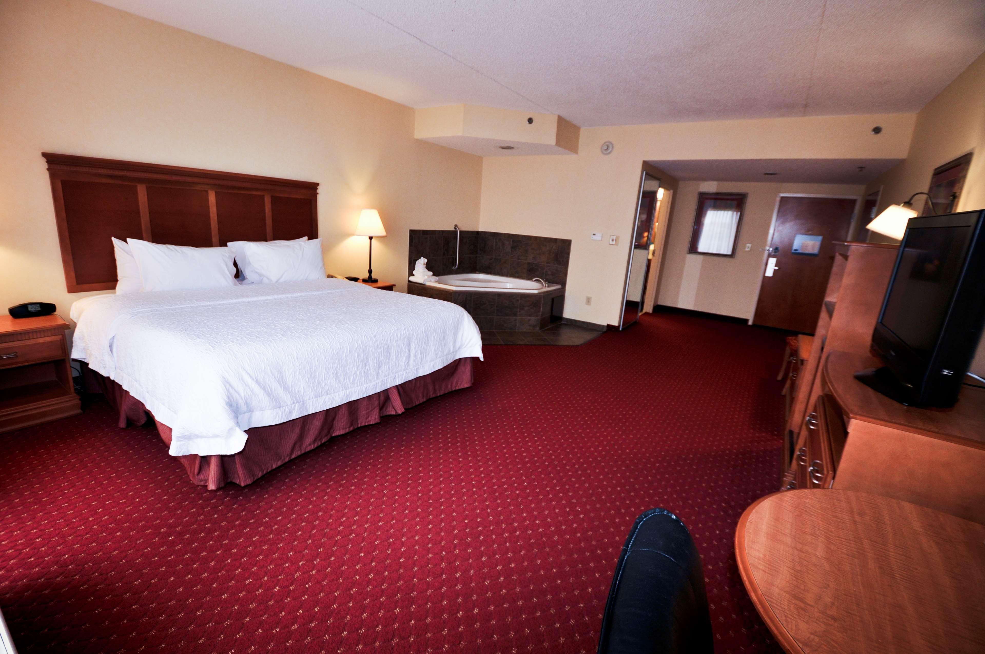 Hampton Inn & Suites Louisville East Dış mekan fotoğraf
