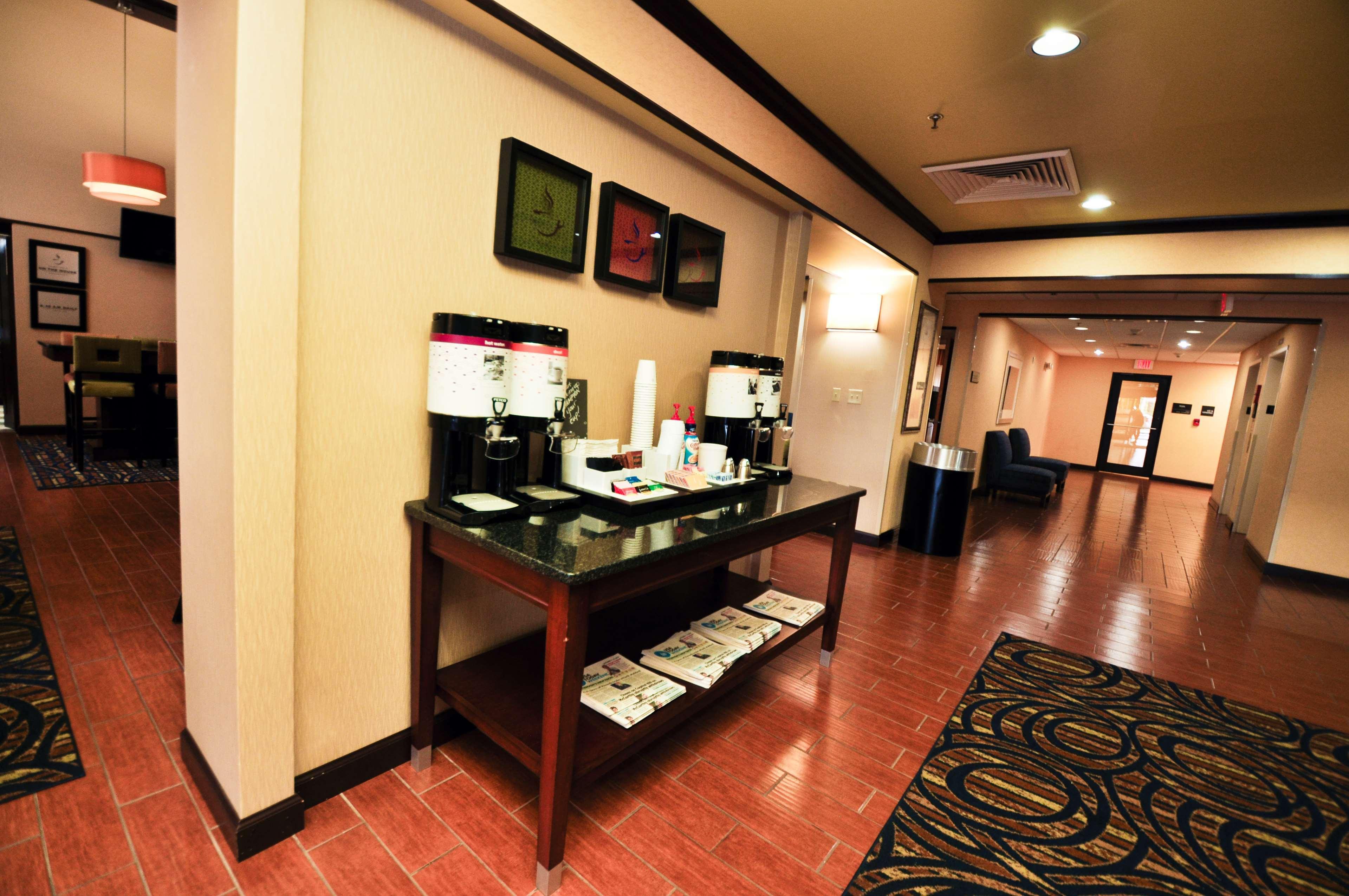 Hampton Inn & Suites Louisville East Dış mekan fotoğraf