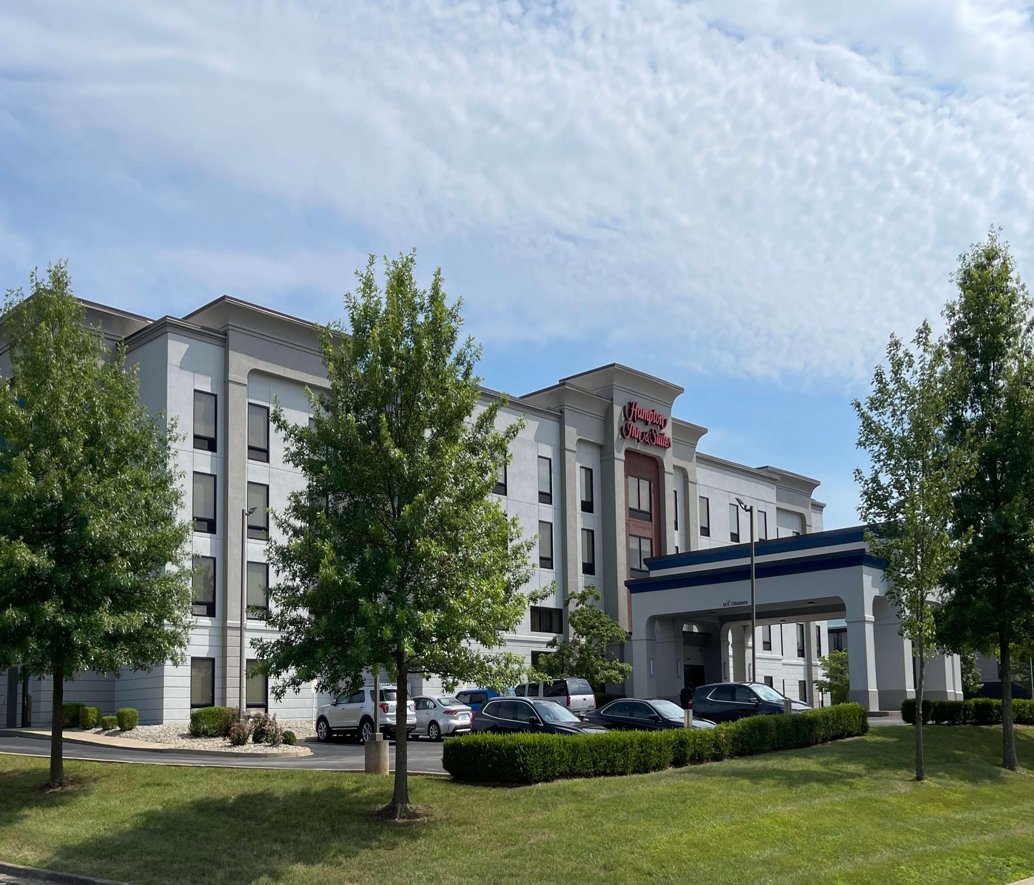 Hampton Inn & Suites Louisville East Dış mekan fotoğraf