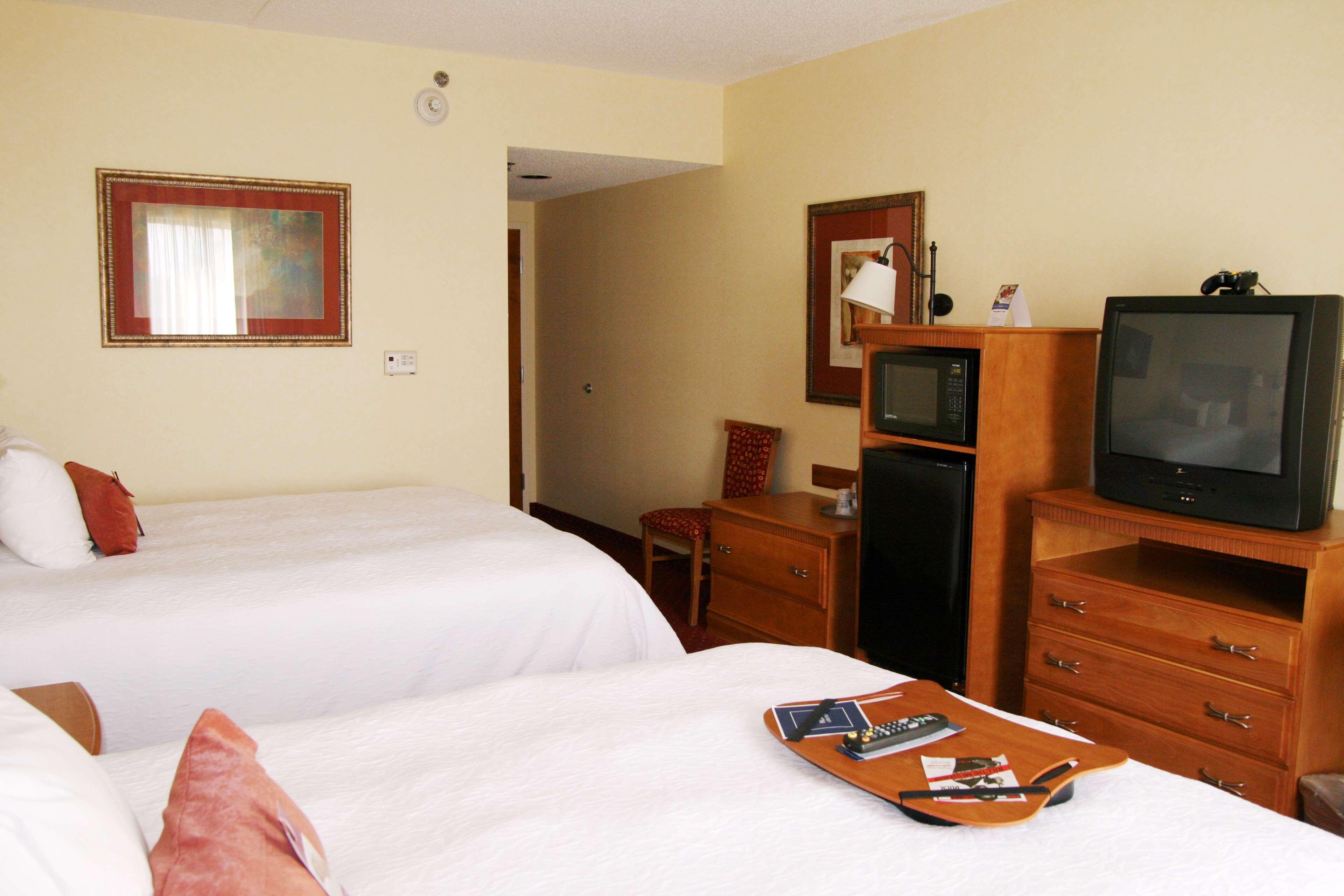 Hampton Inn & Suites Louisville East Dış mekan fotoğraf