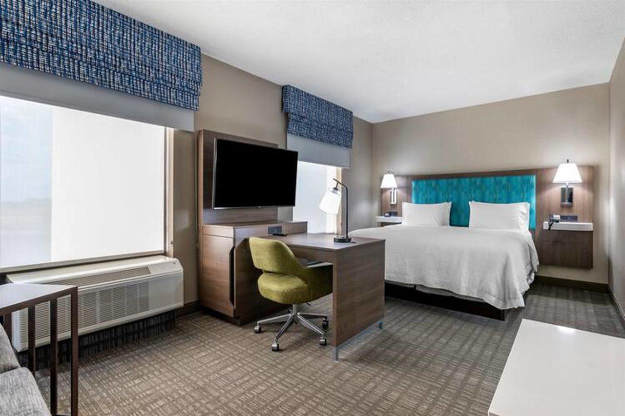 Hampton Inn & Suites Louisville East Dış mekan fotoğraf