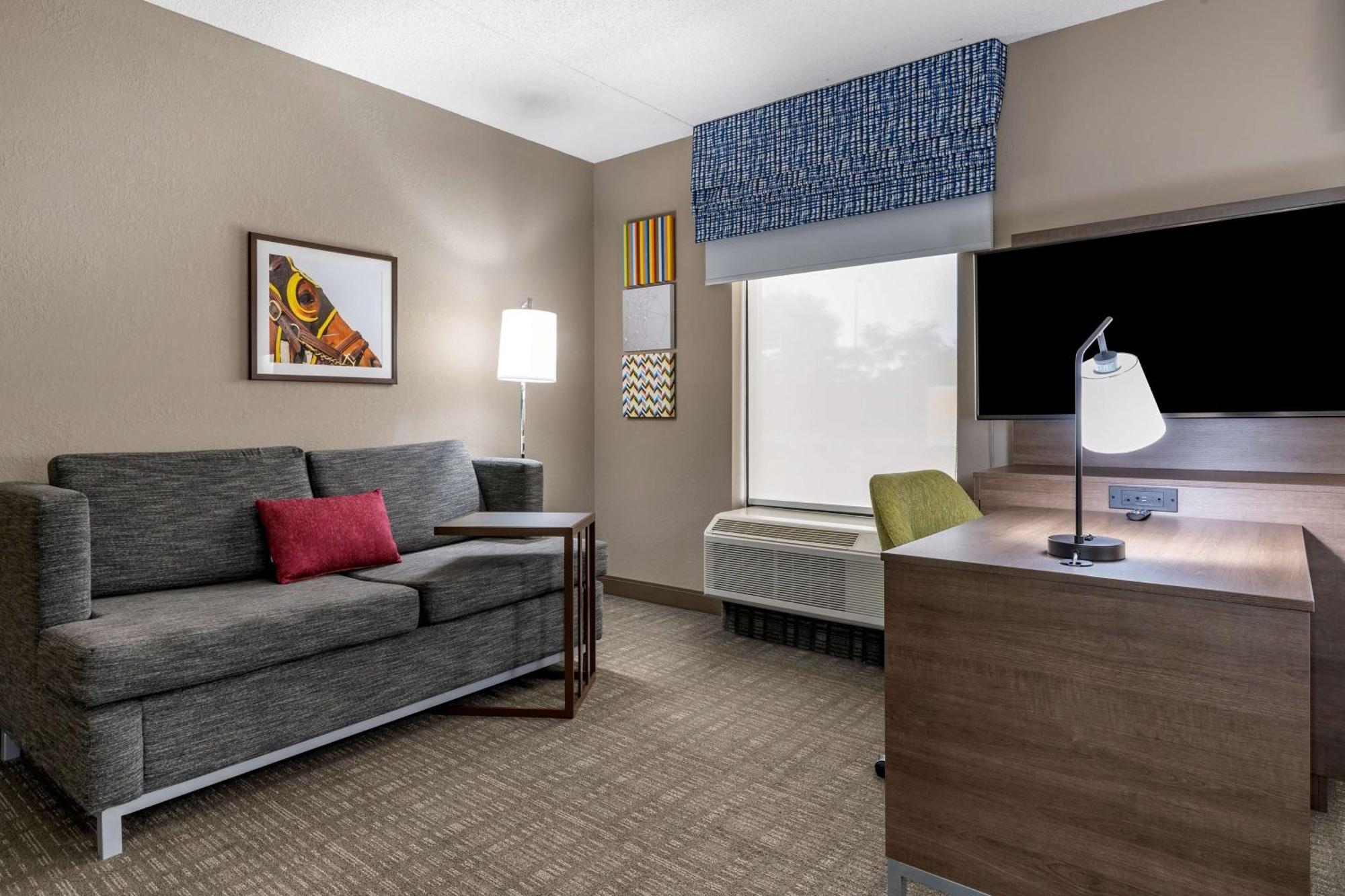 Hampton Inn & Suites Louisville East Dış mekan fotoğraf