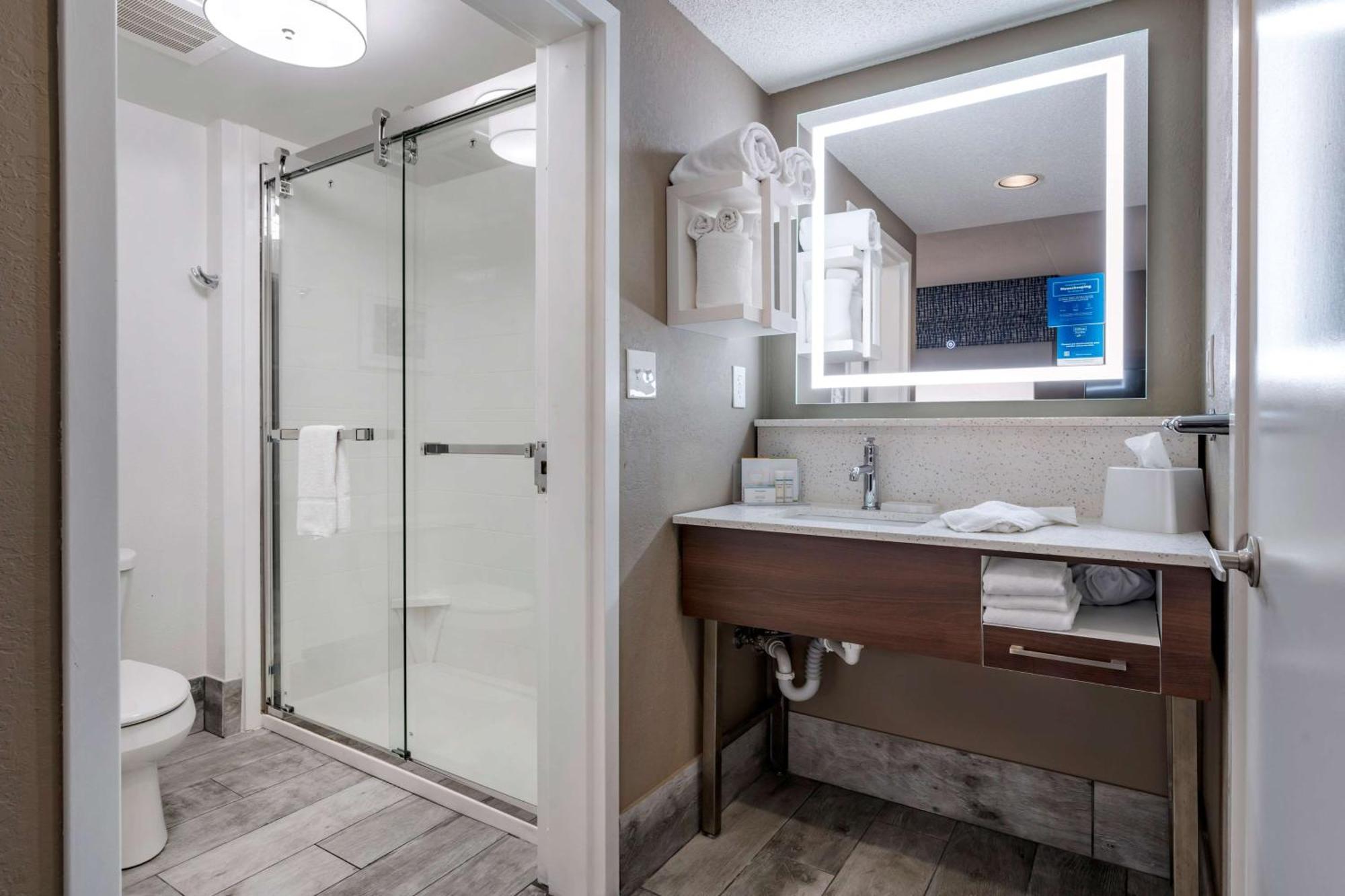 Hampton Inn & Suites Louisville East Dış mekan fotoğraf